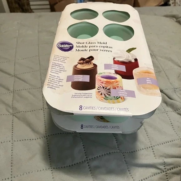 NWT 2 Sets of Round Silicone Shot Glass Molds - Picture 8 of 8